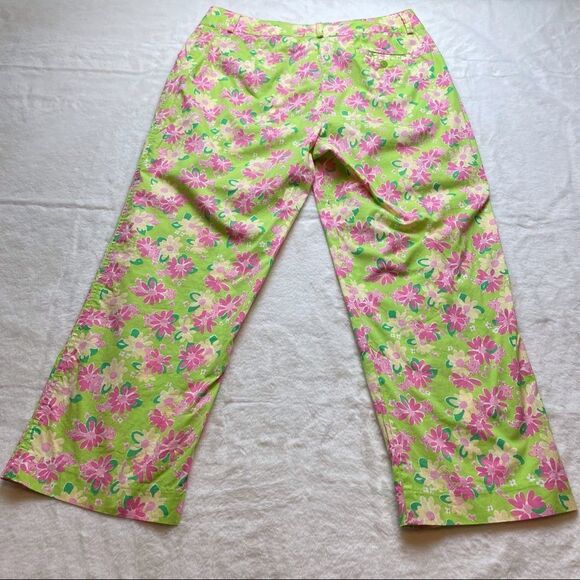 Lilly Pulitzer Floral And Rhino Print Capris Size 10 - Picture 2 of 10